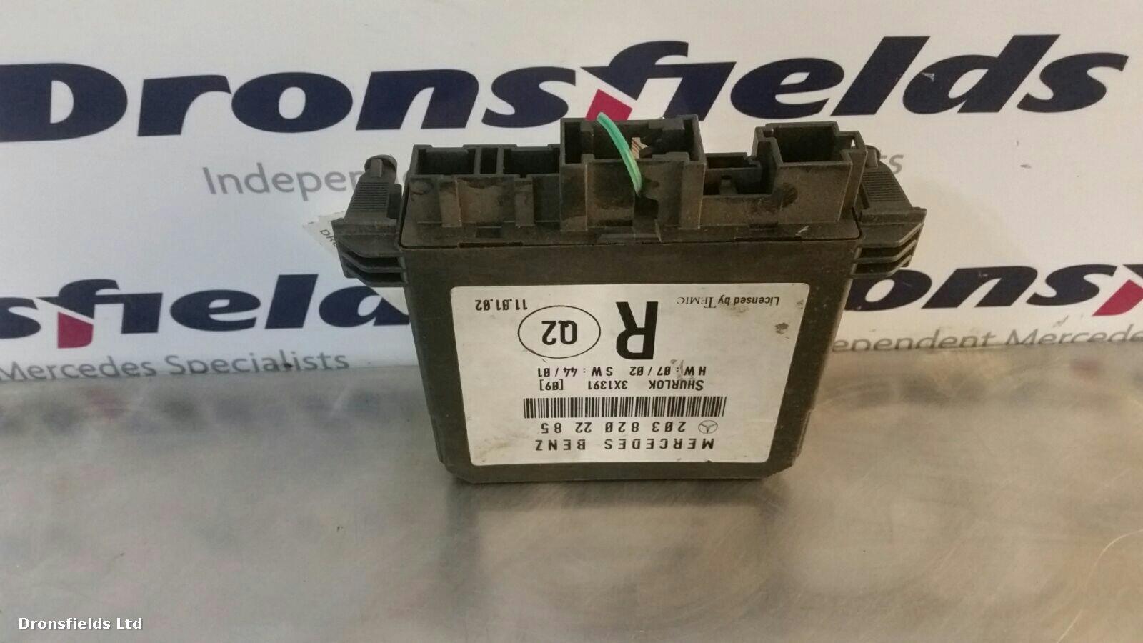 View Auto part ECU Mercedes C Class 2003