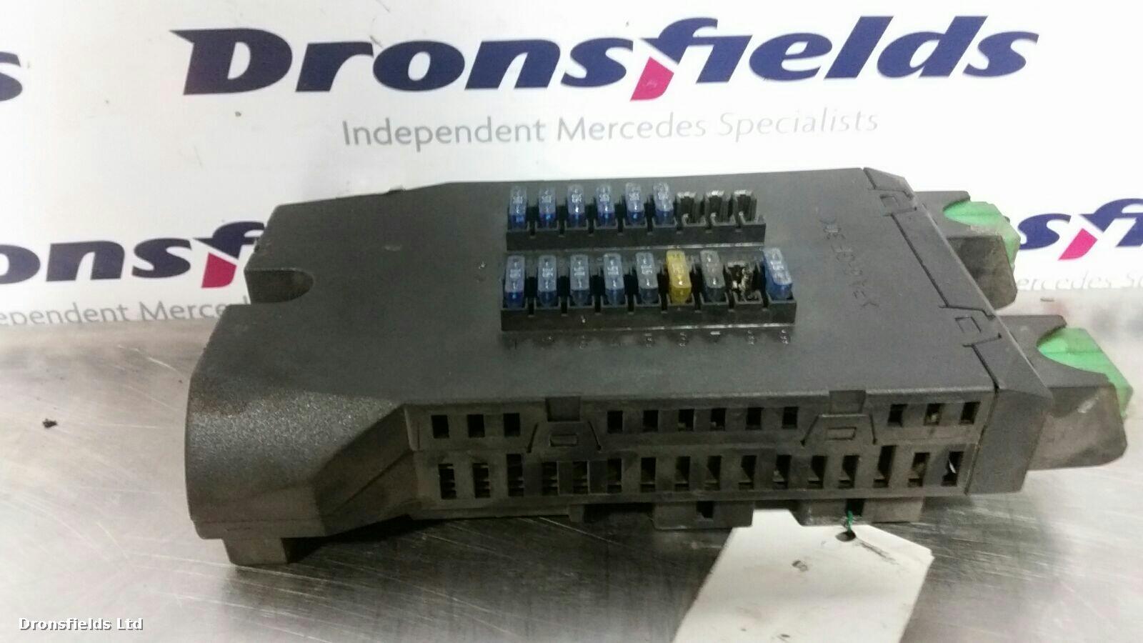 View Auto part Fuse Box Mercedes Vito 1999