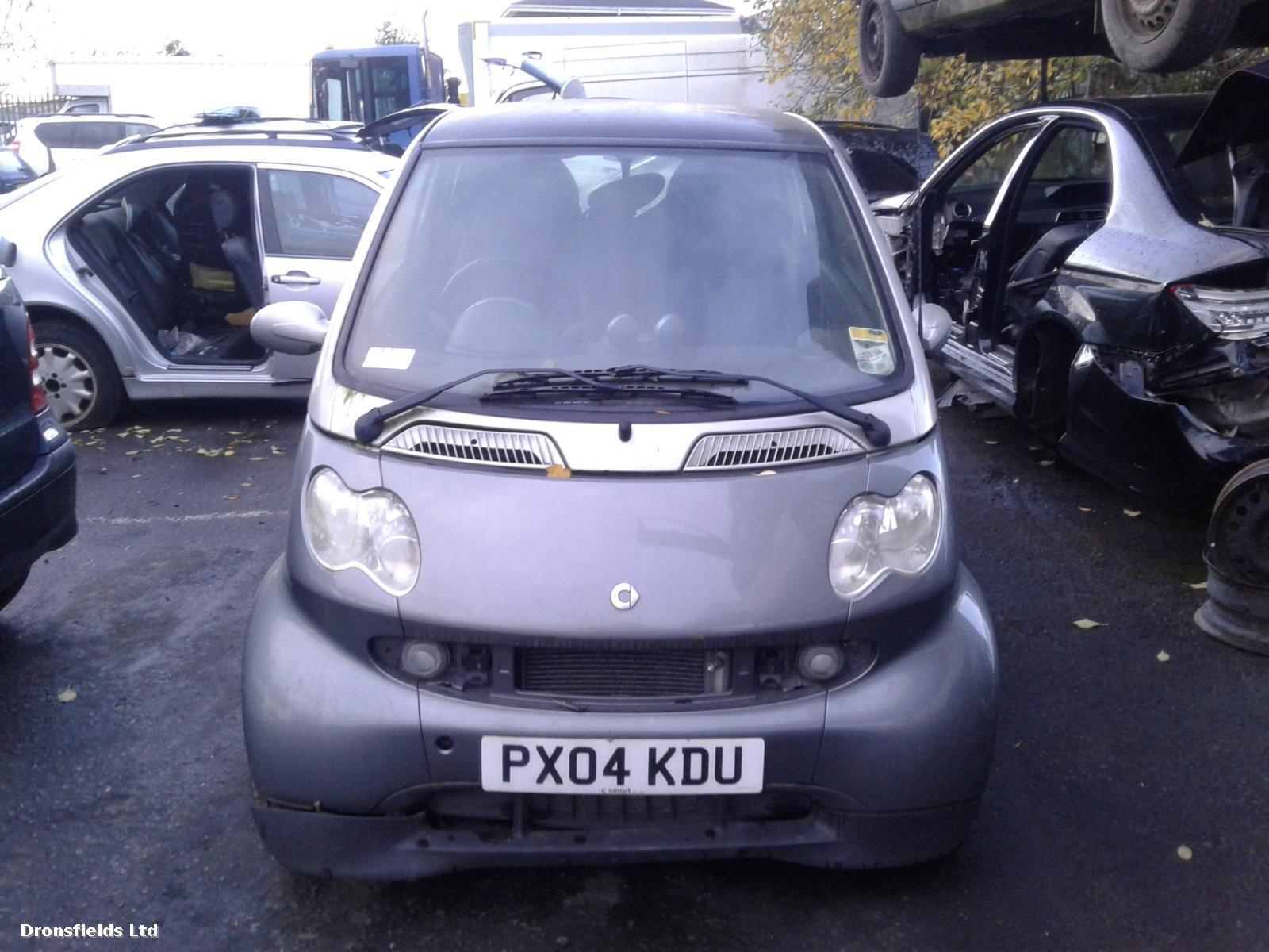 View Auto part Fuse Box Smart Fortwo; Smartcar 2004