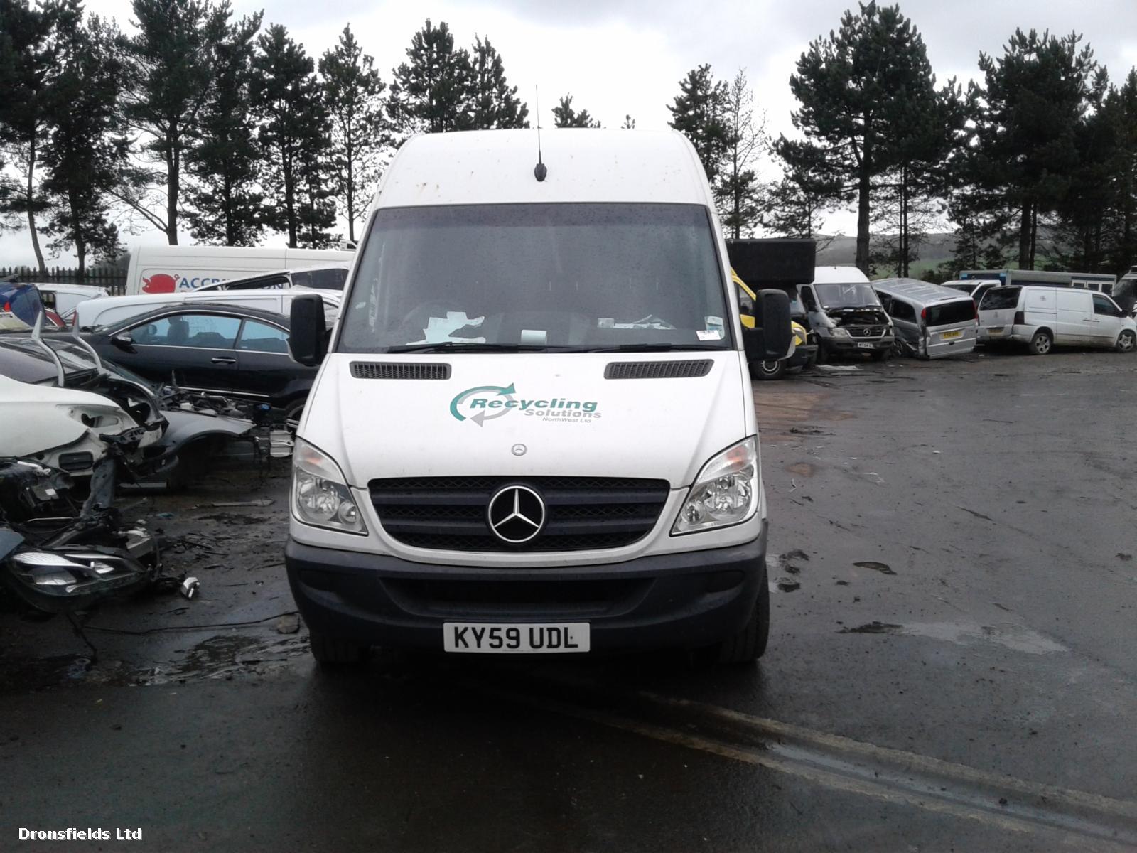 View Auto part Fuel Injector Mercedes Sprinter 2009