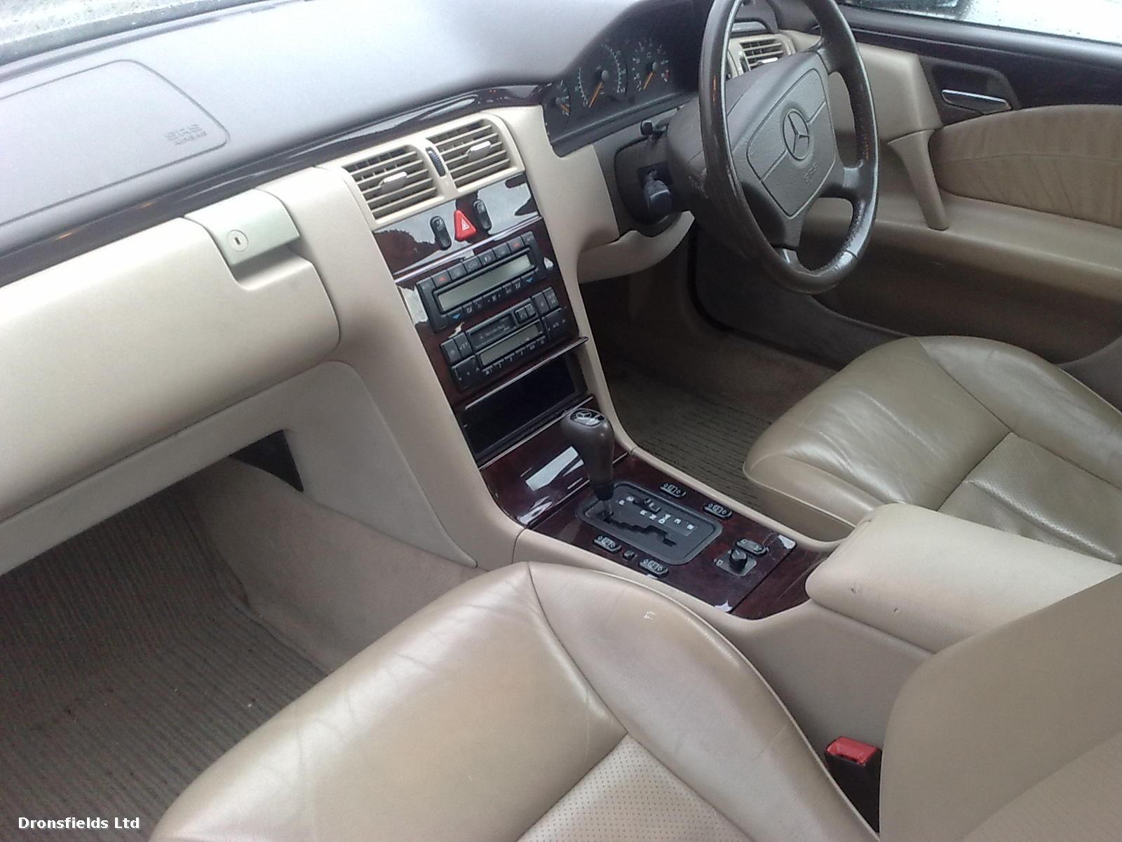 View Auto part Seat Belt Mercedes E Class 1997