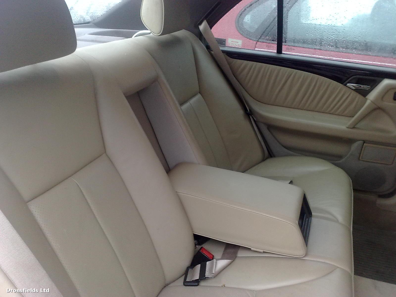 View Auto part Seat Belt Mercedes E Class 1997