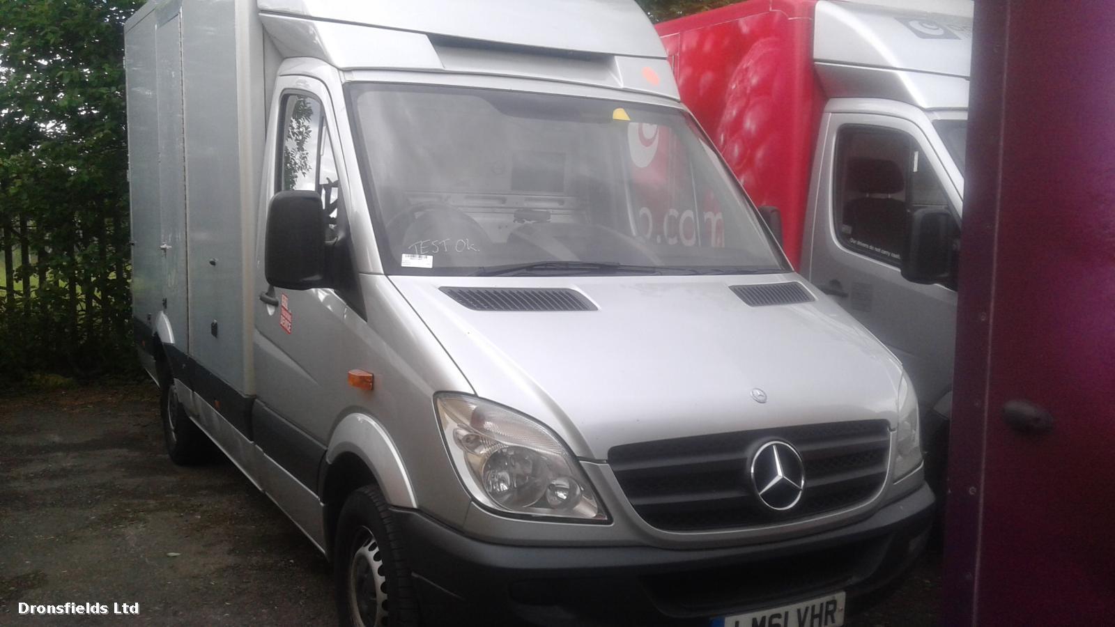 View Auto part Grille Mercedes Sprinter 2012