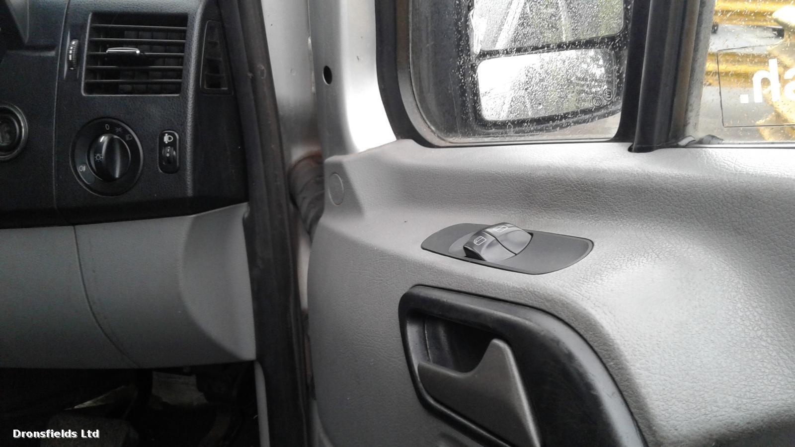 View Auto part Intercooler Mercedes Sprinter 2014