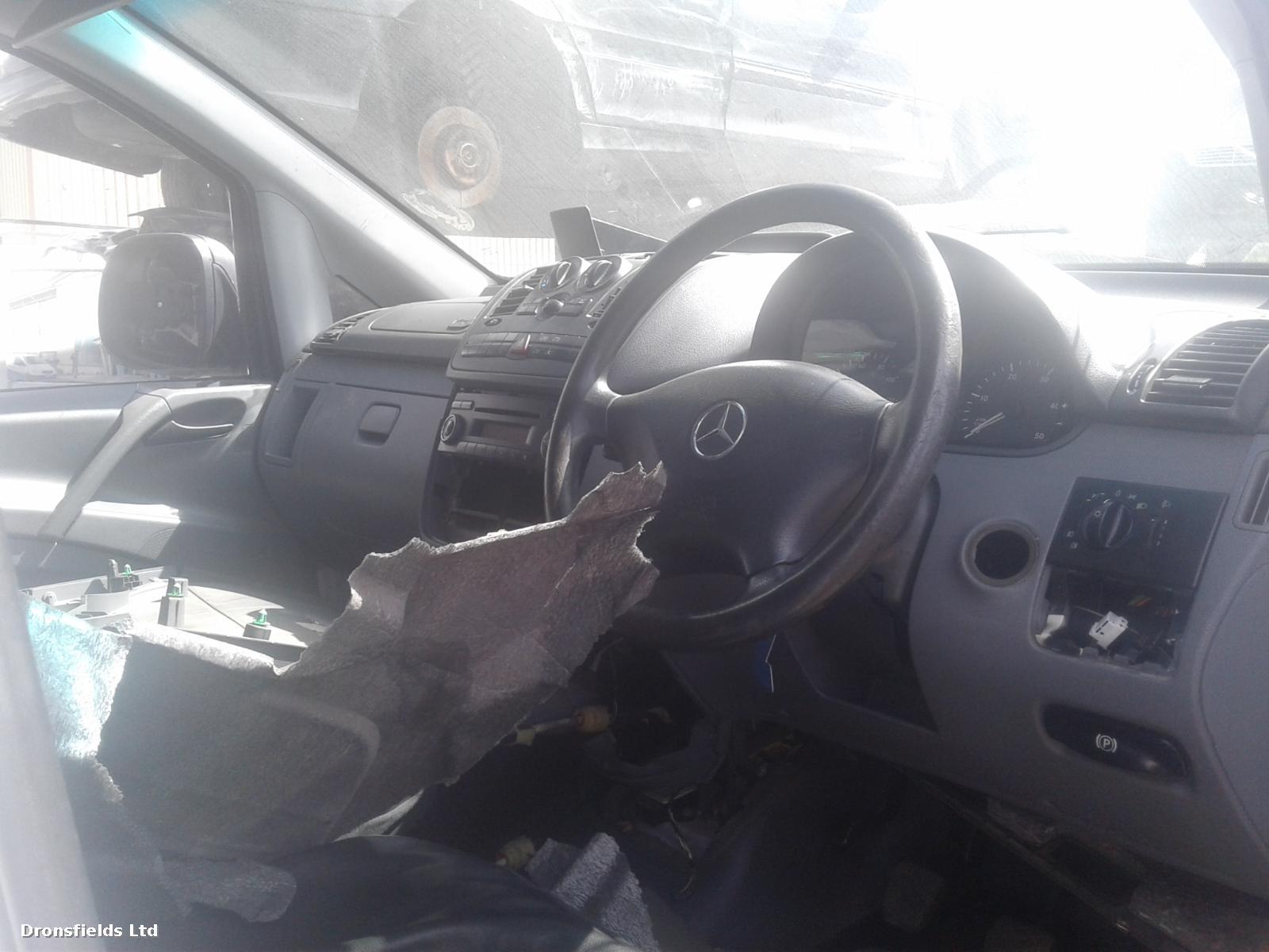 View Auto part Jack/Toolkit Mercedes Vito 2007