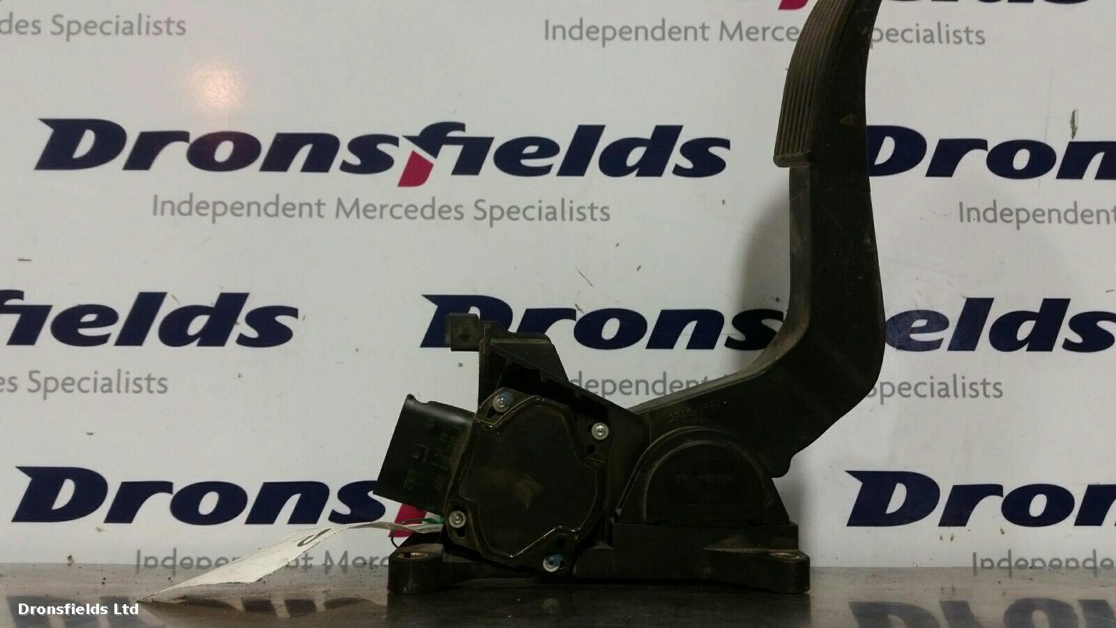 View Auto part Pedal Potentiometer Mercedes Vito 2002