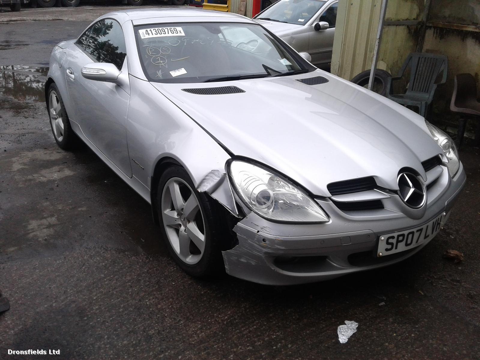 View Auto part Windscreen Mercedes Slk 2007