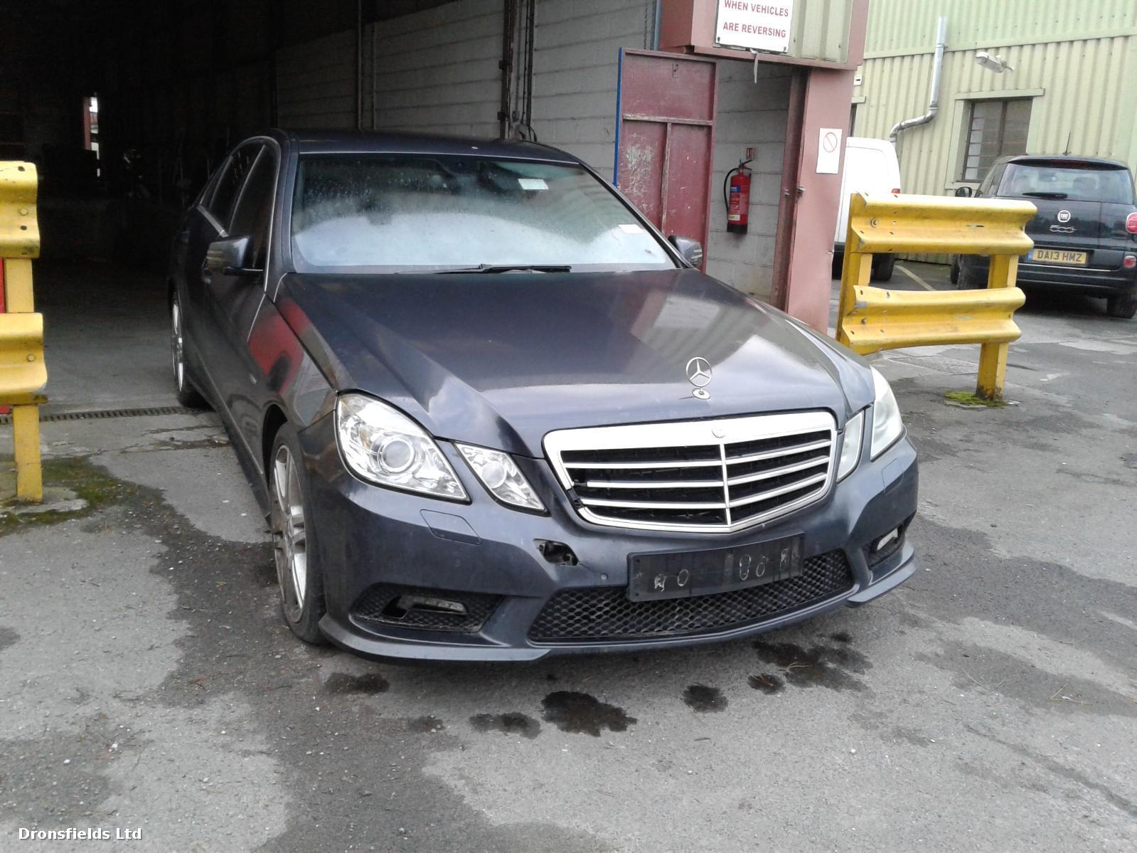 View Auto part Seat Belt Mercedes E Class 2009