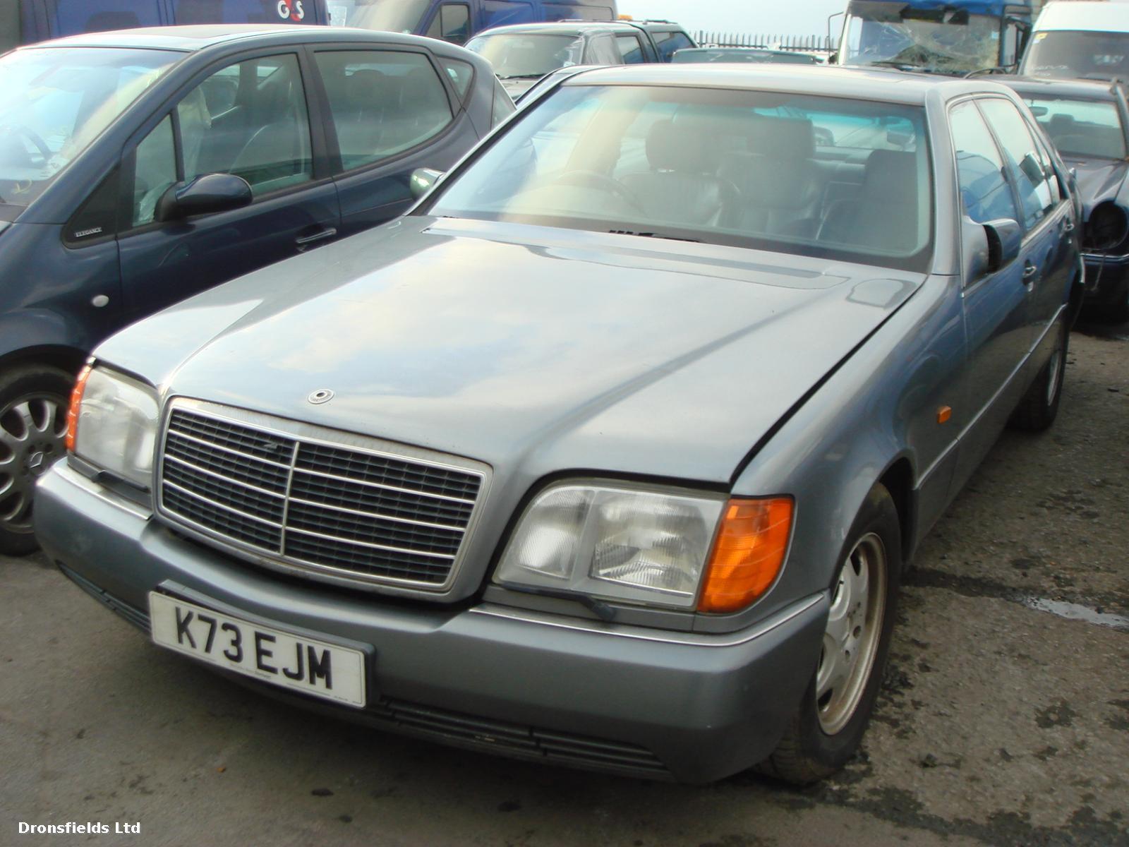 View Auto part Seat Belt Mercedes S Class 1993