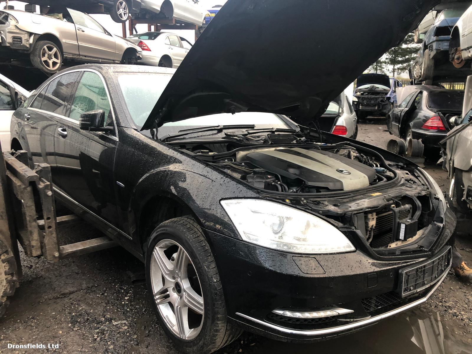 View Auto part RF Door Window Mercedes S Class 2012