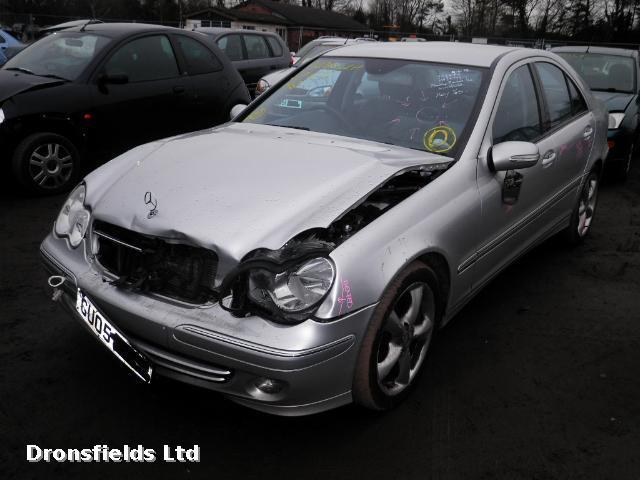 View Auto part Seat Belt Mercedes C Class 2005