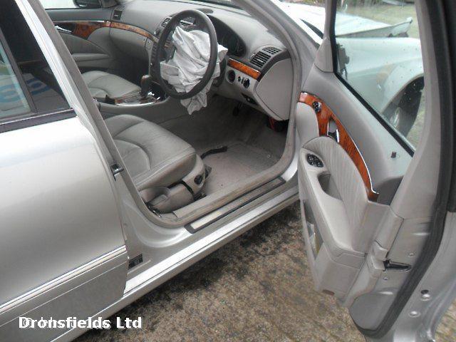 View Auto part LR Quarter Light Mercedes E Class 2004
