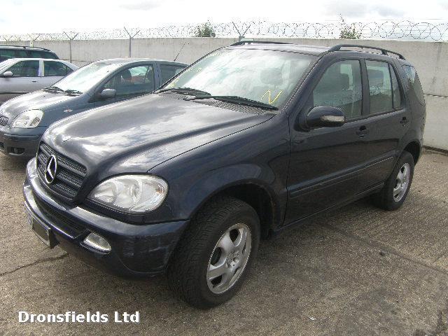 View Auto part Seat Belt Mercedes M Class 2002