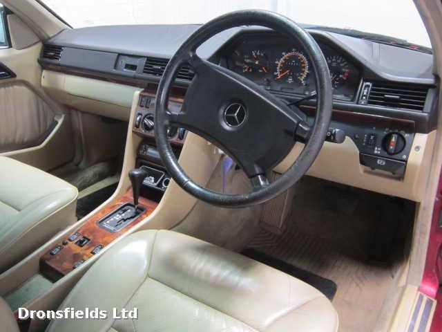 View Auto part L Door Mirror Mercedes E Class 1991