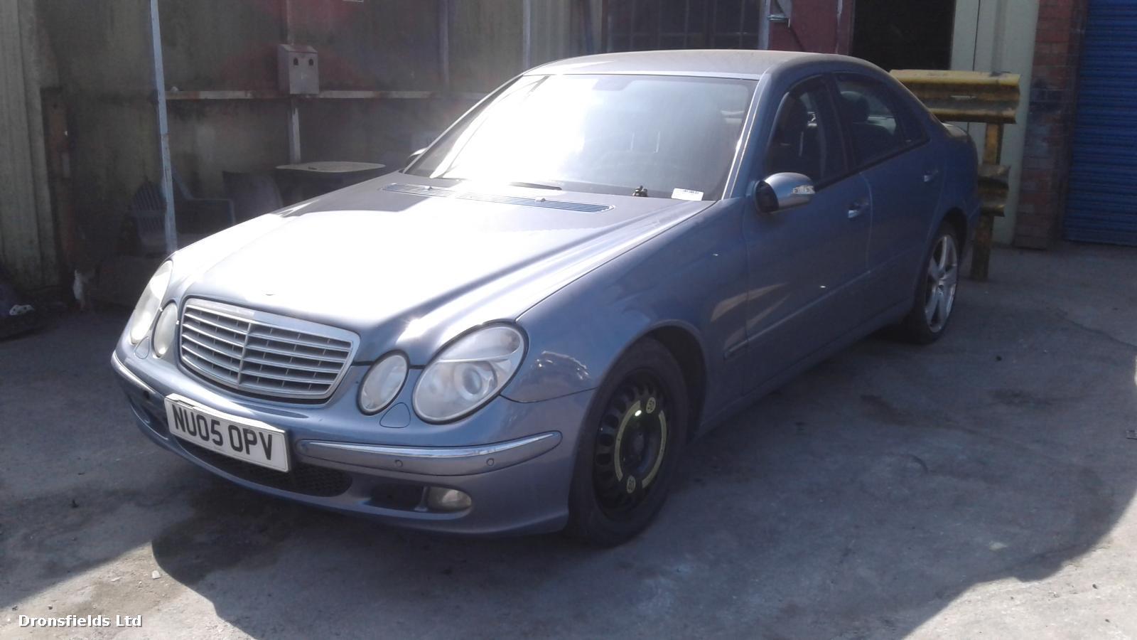 View Auto part Door Lock Assembly Mercedes E Class 2005