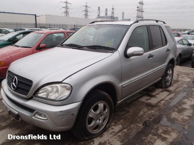 View Auto part Seat Belt Mercedes M Class 2002