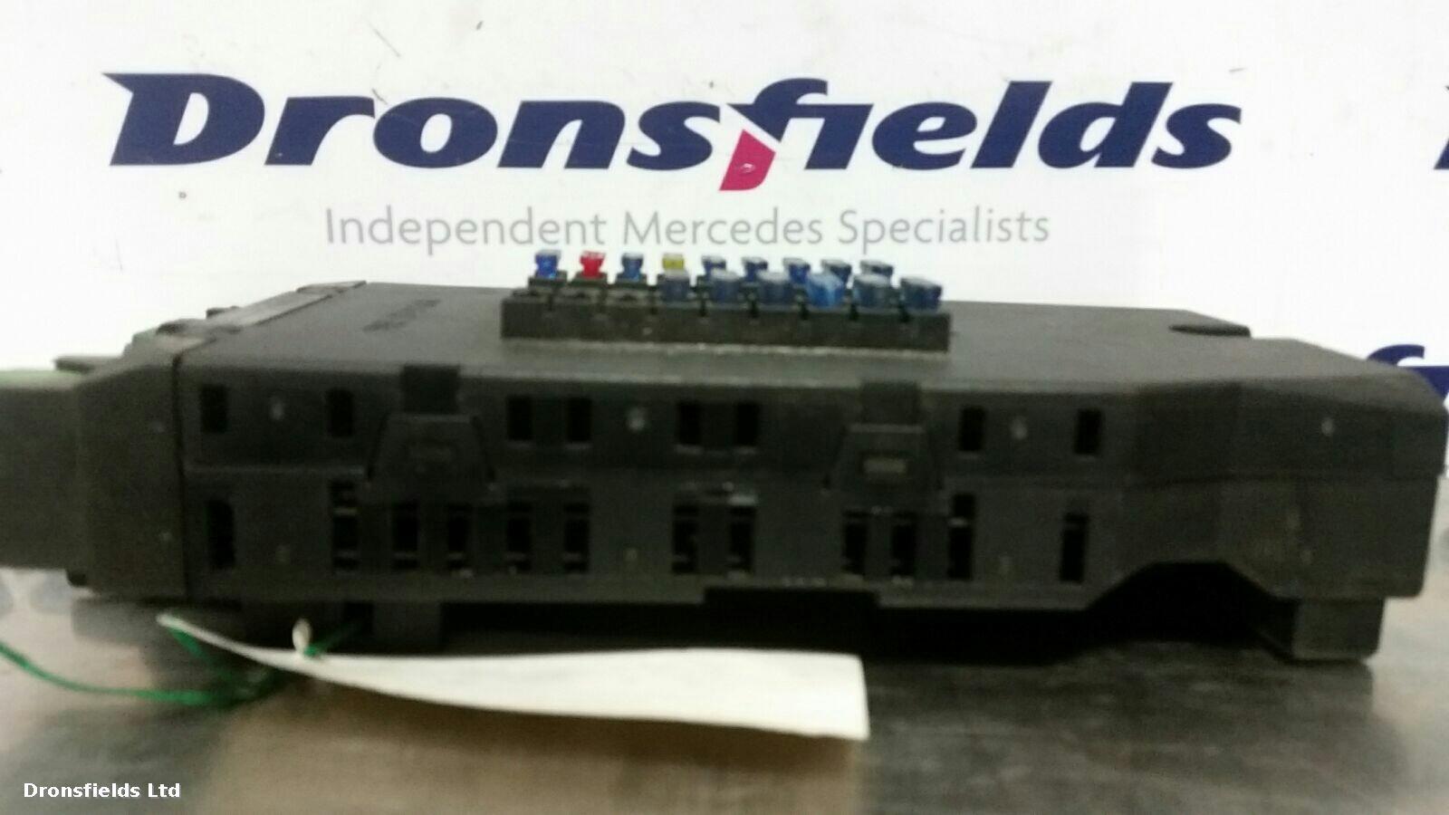 View Auto part Fuse Box Mercedes Vito 2003