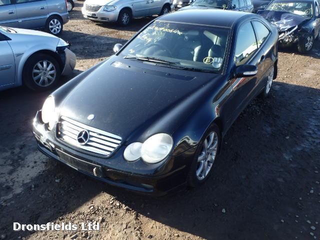View Auto part ECU Mercedes C Class 2002