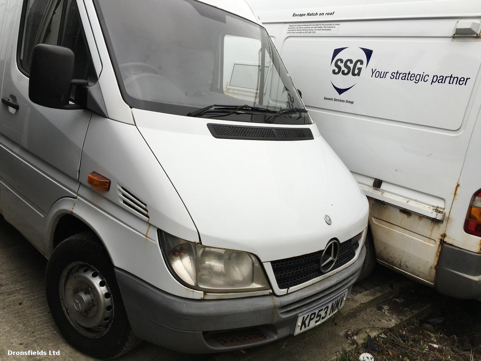 View Auto part ECU Mercedes Sprinter 2003
