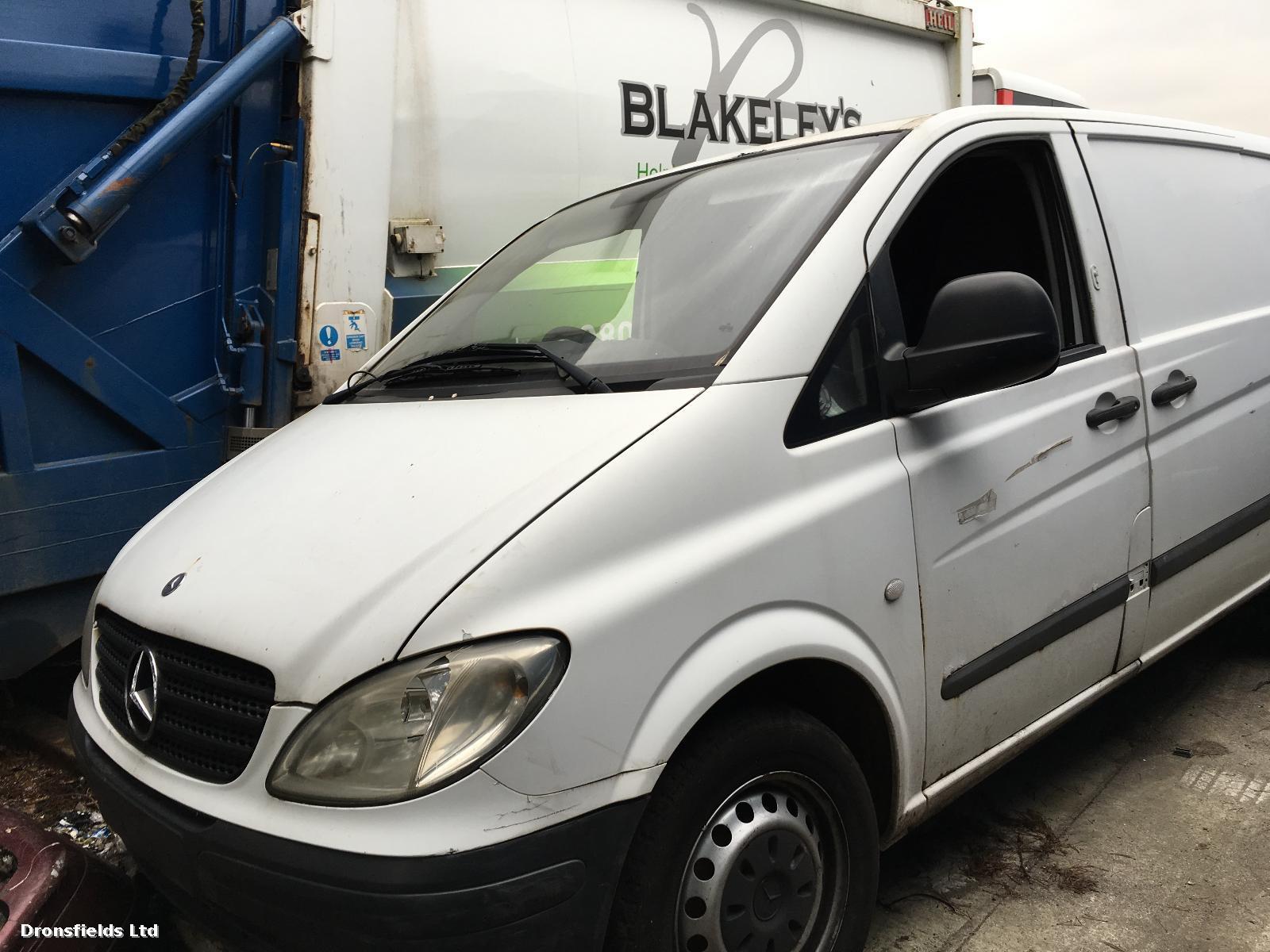 View Auto part R Rear Door Mercedes Vito 2003