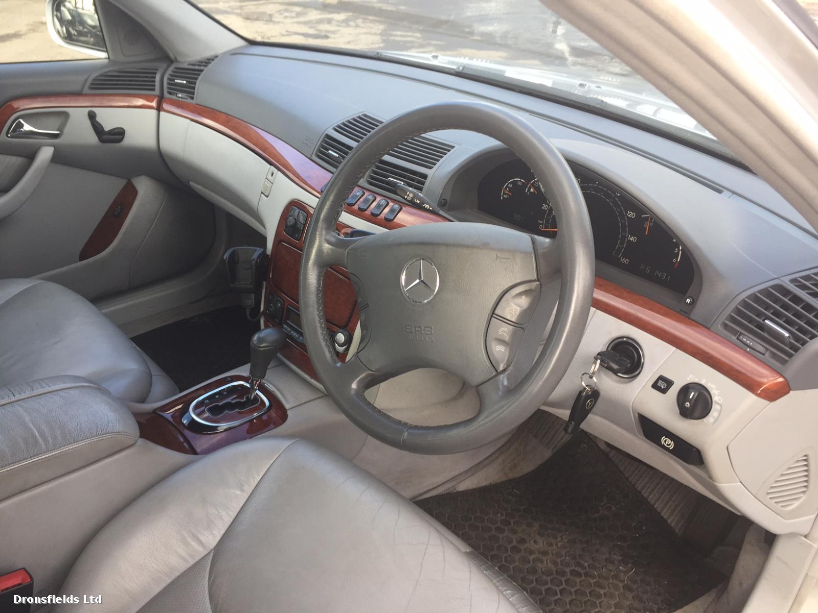 View Auto part R Taillight Mercedes S Class 2000