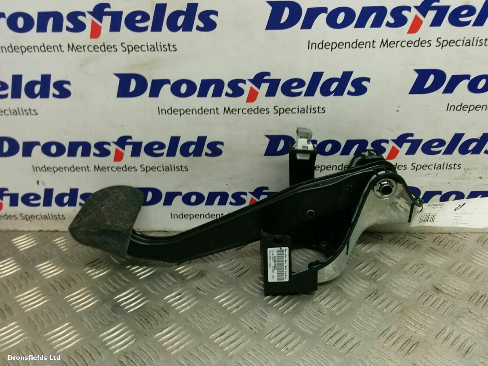 View Auto part Pedal Box Mercedes C Class 2012