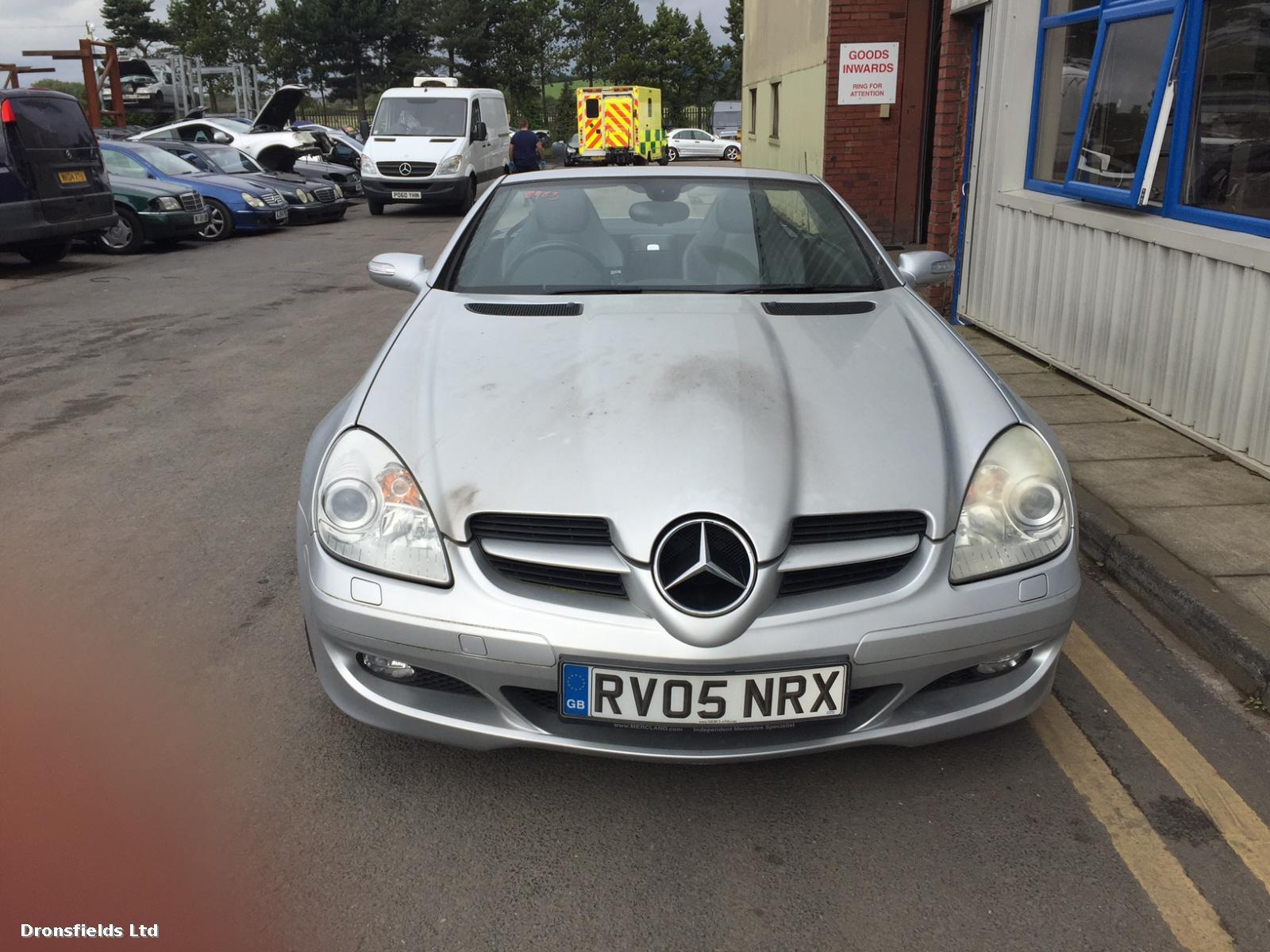 View Auto part Central Locking Solenoid Mercedes Slk 2005