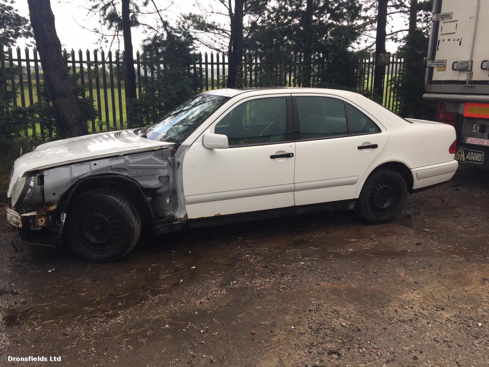 View Auto part ECU Mercedes E Class 1996