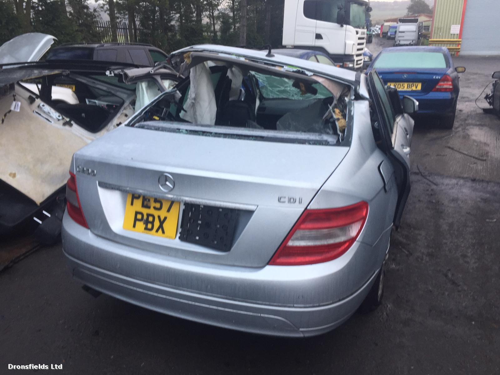 View Auto part Fuse Box Mercedes C Class 2007