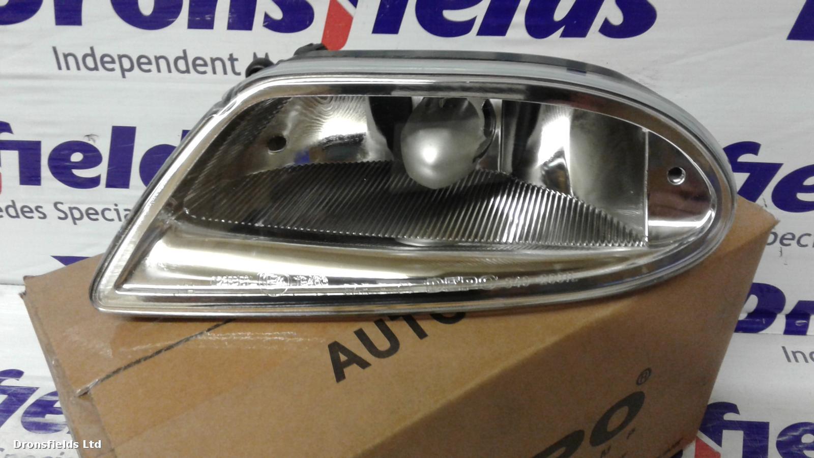View Auto part Fog Lamp Mercedes M Class 2003