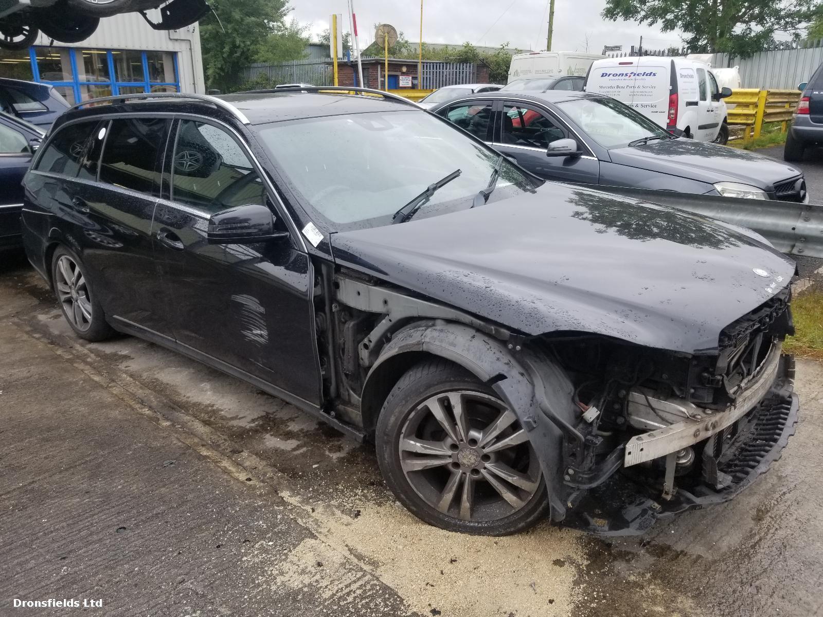 View Auto part L Wing Mercedes E Class 2015