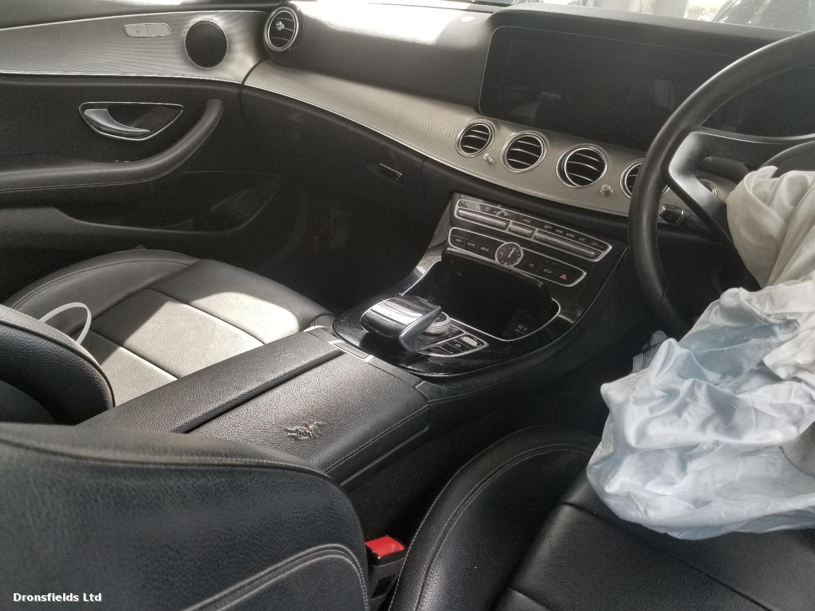 View Auto part LR Door Window Motor Mercedes E Class 2017