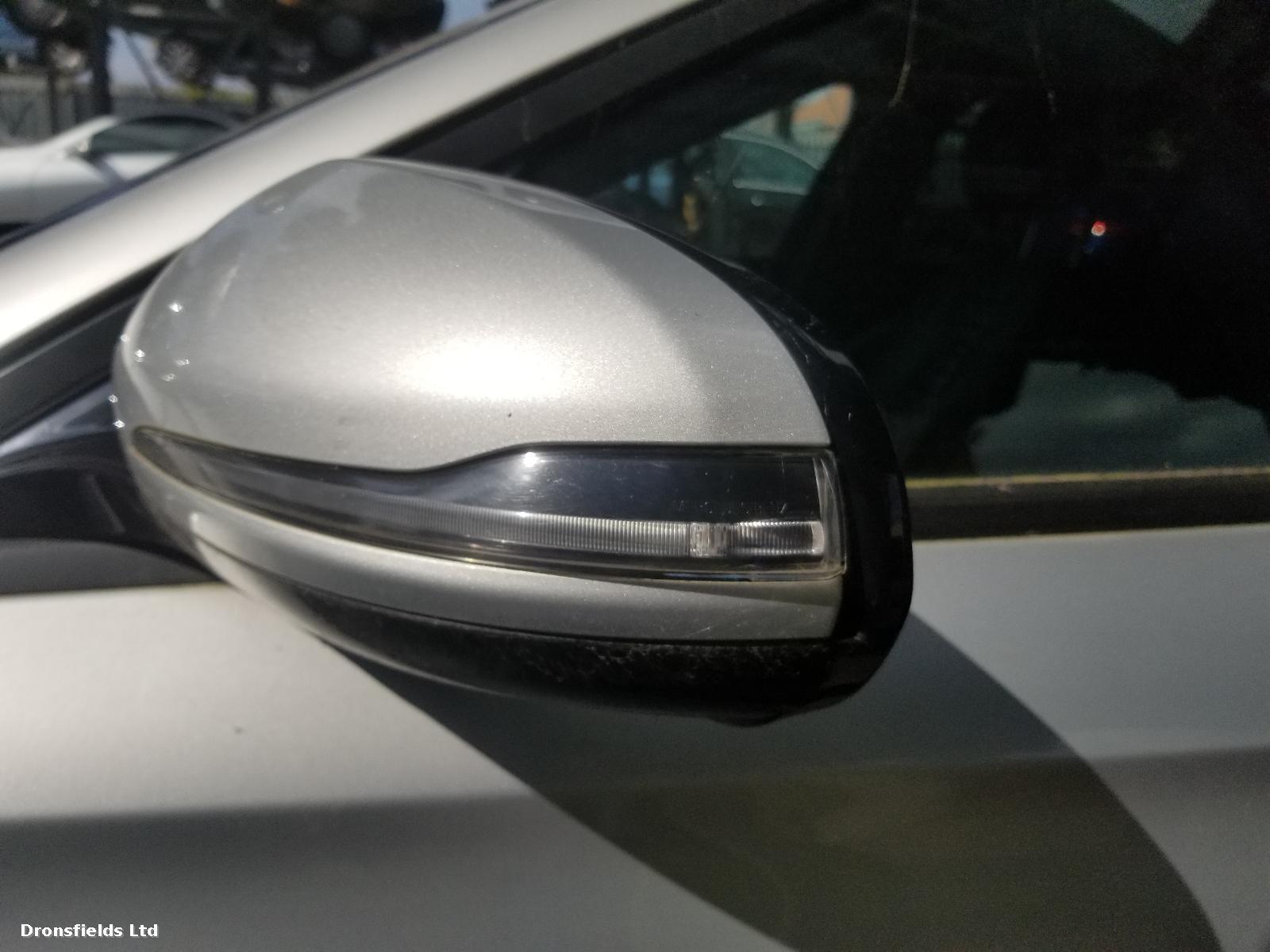 View Auto part LR Door Window Motor Mercedes E Class 2017