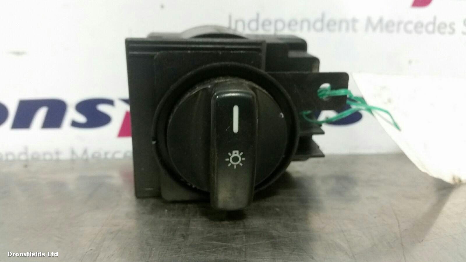 View Auto part Headlight Switch Mercedes A Class 2005
