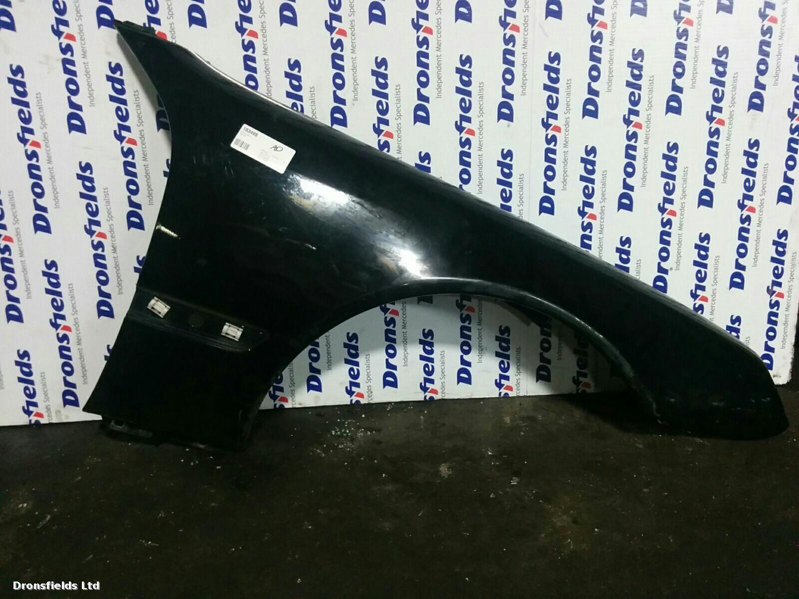 View Auto part R Wing Mercedes Cl Class 2003