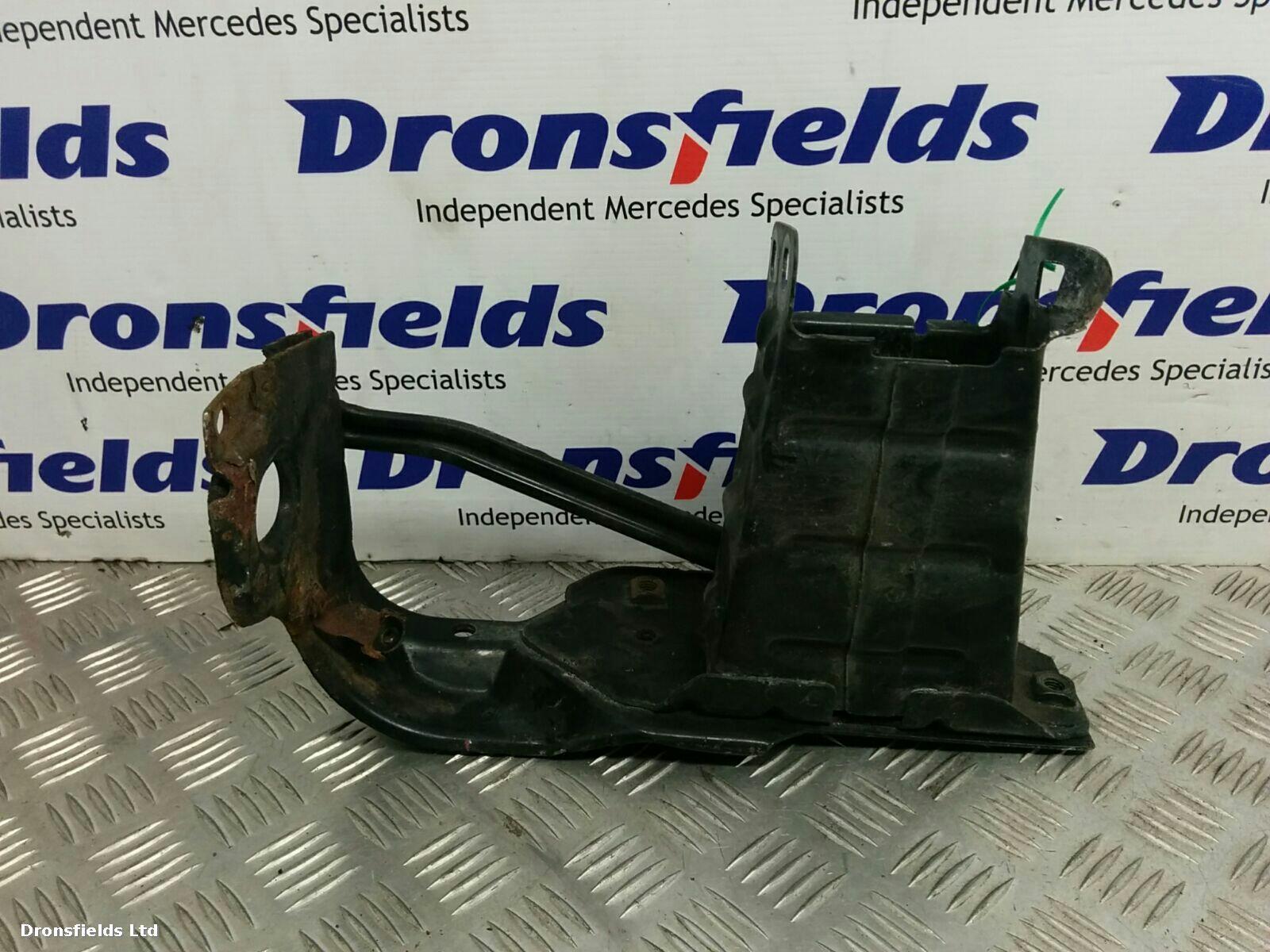View Auto part Misc Mercedes C Class 2003