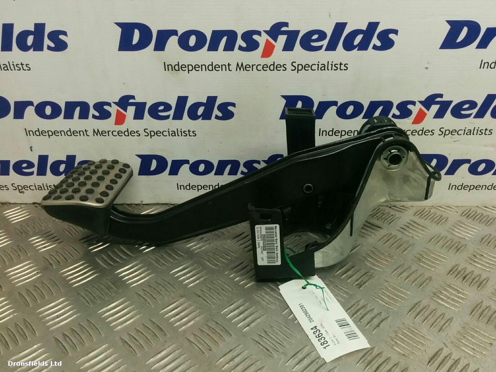 View Auto part Pedal Box Mercedes C Class 2012