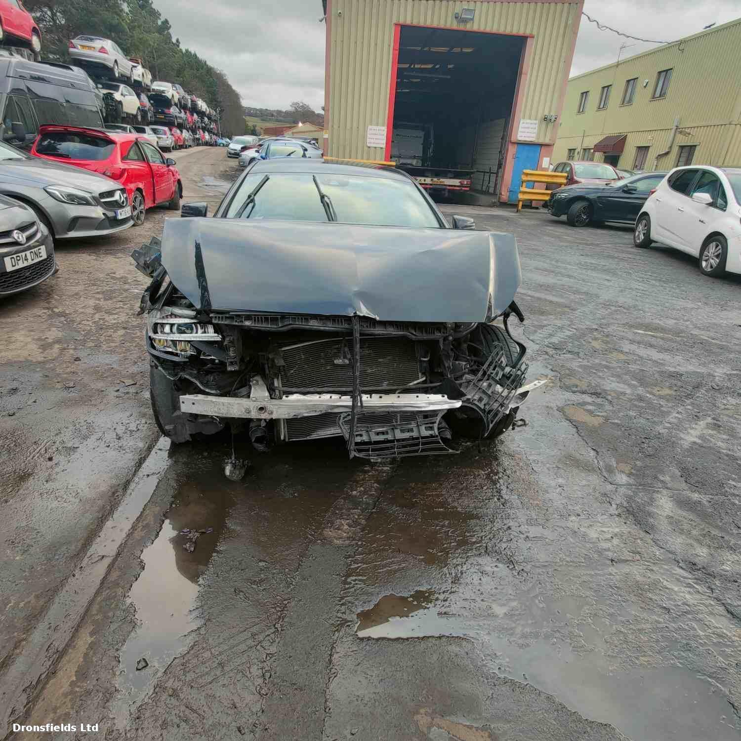 View Auto part L Wing Mercedes Cls Class 2013