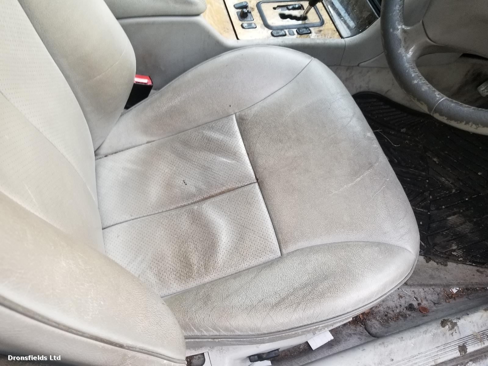 View Auto part Seat Belt Mercedes E Class 2002