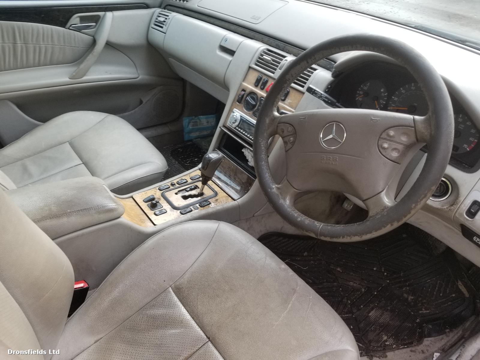 View Auto part Seat Belt Mercedes E Class 2002