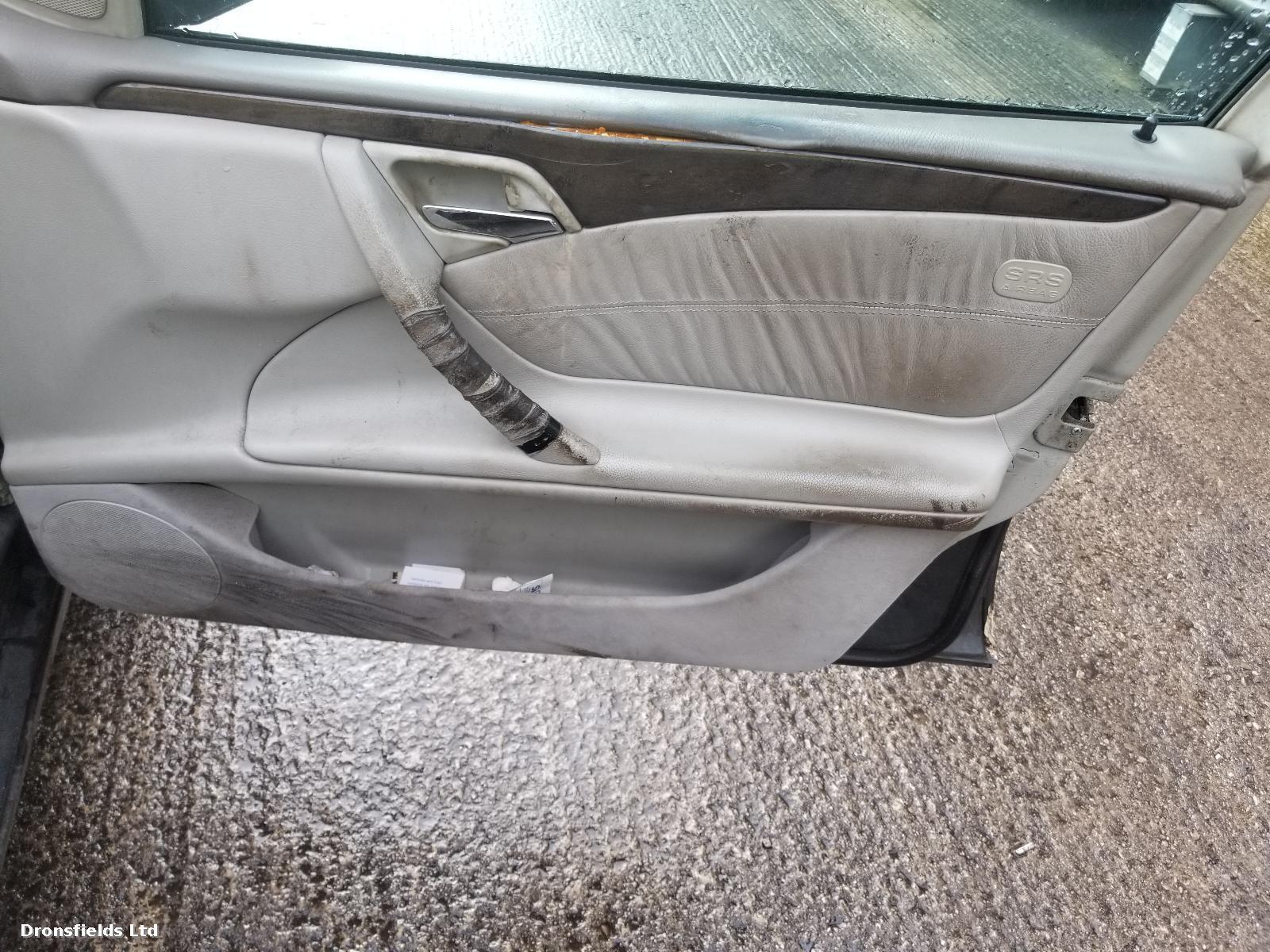 View Auto part Seat Belt Mercedes E Class 2002