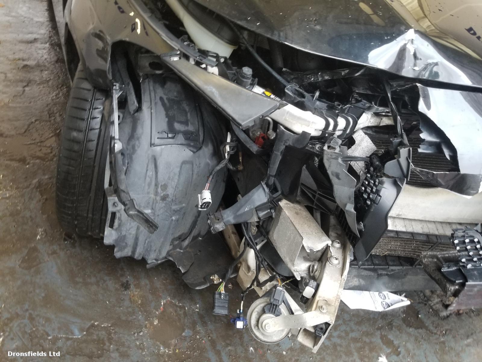 View Auto part L Door Mirror Mercedes Cla 2015