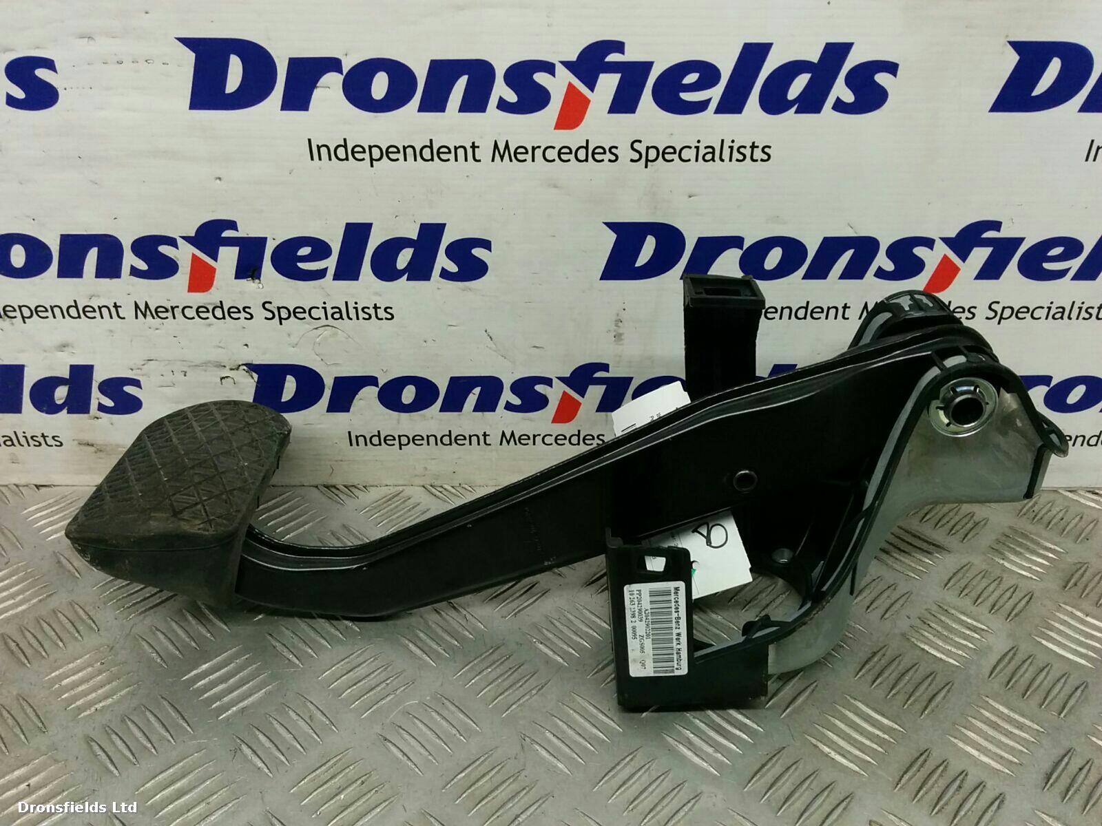 View Auto part Pedal Box Mercedes C Class 2010