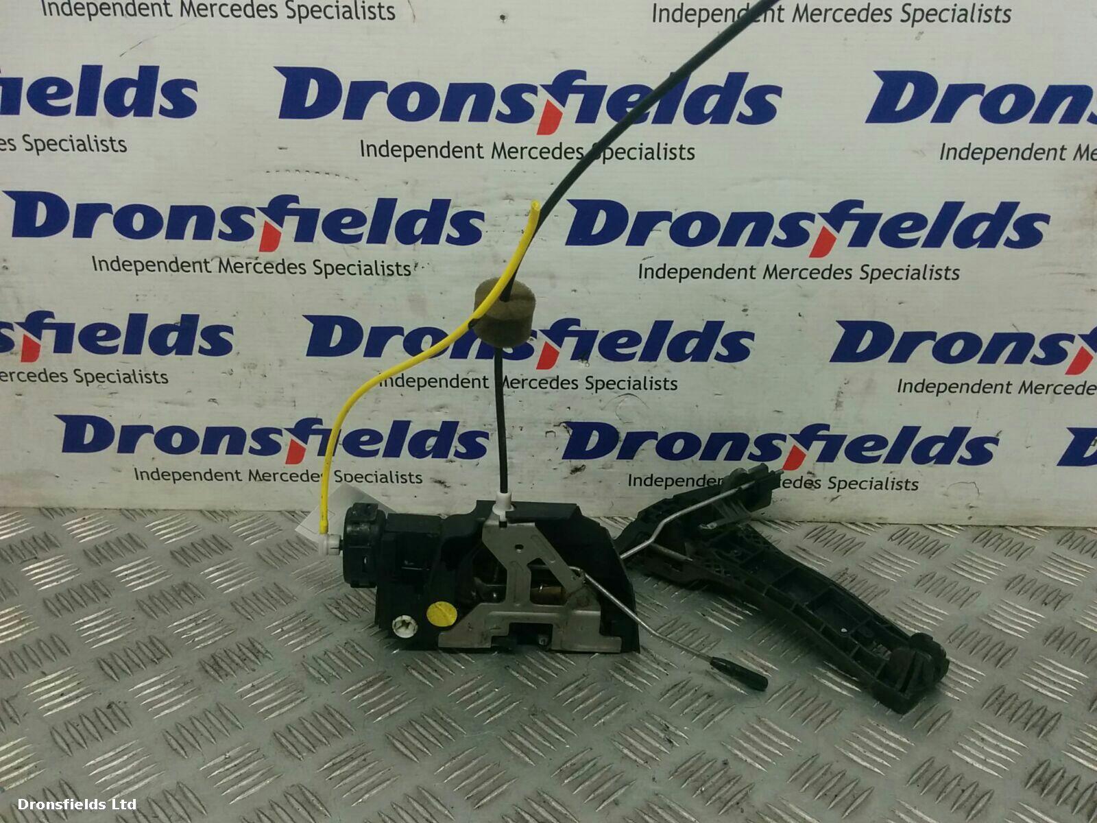 View Auto part Door Lock Assembly Mercedes A Class 2002