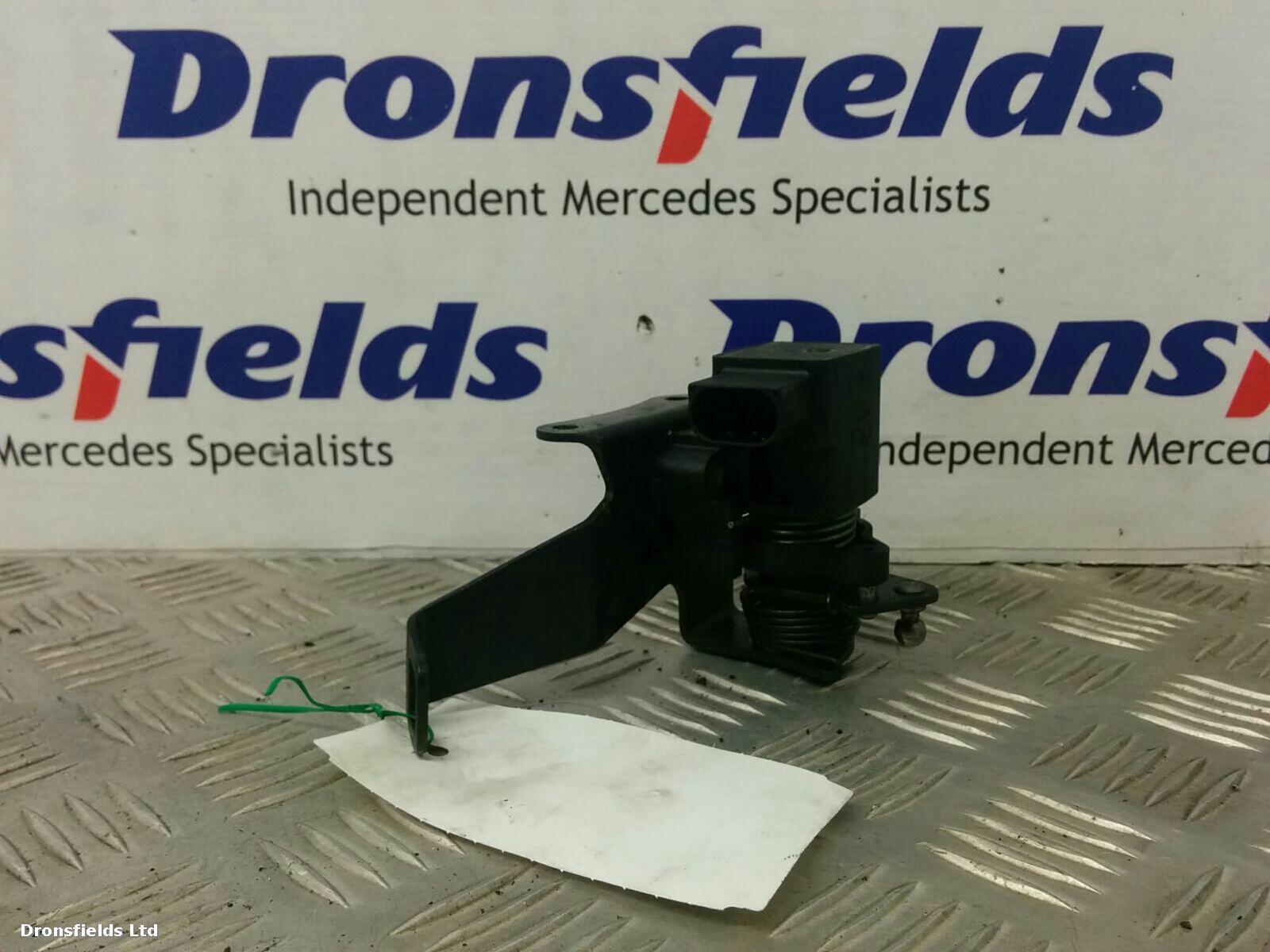 View Auto part Throttle Position Sw Mercedes Clk 1998