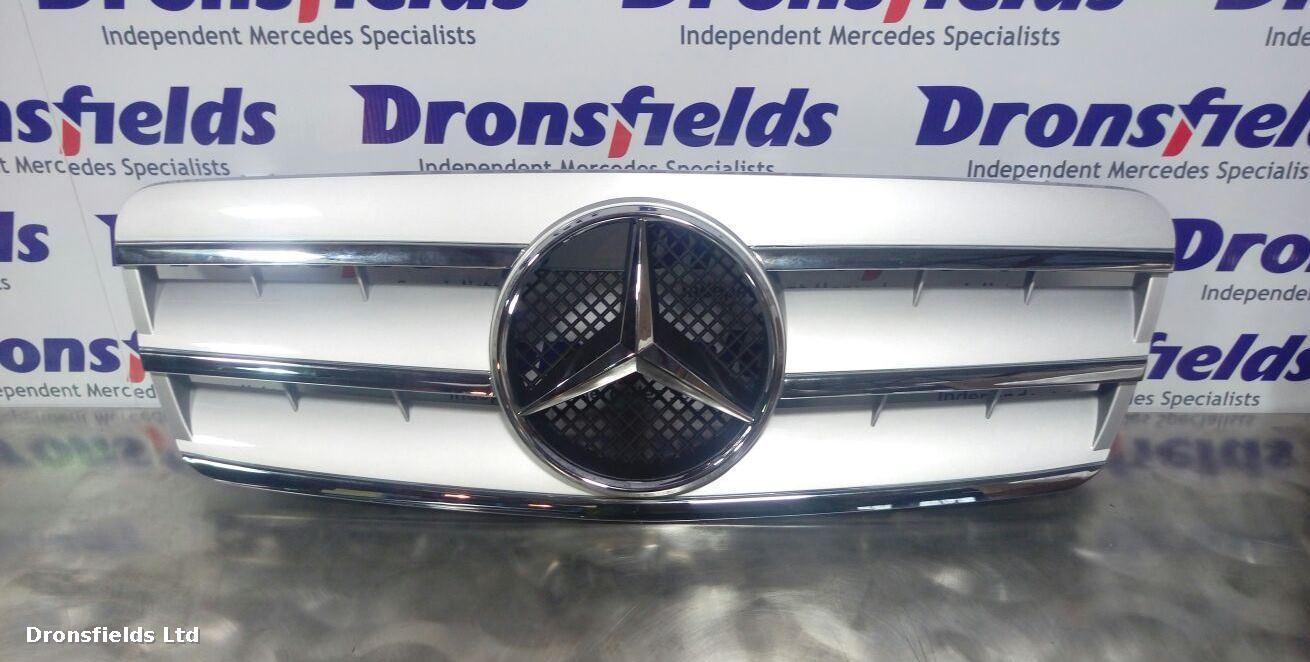 View Auto part Grille Mercedes Clk 1900