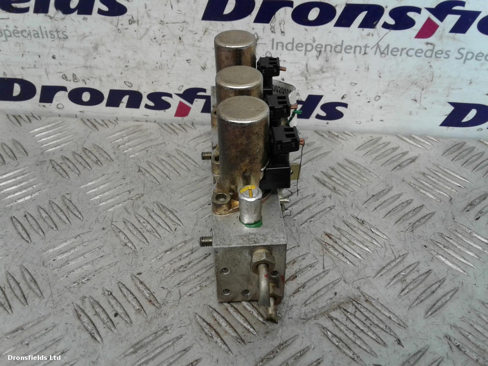 View Auto part Misc Mercedes Sl 1996