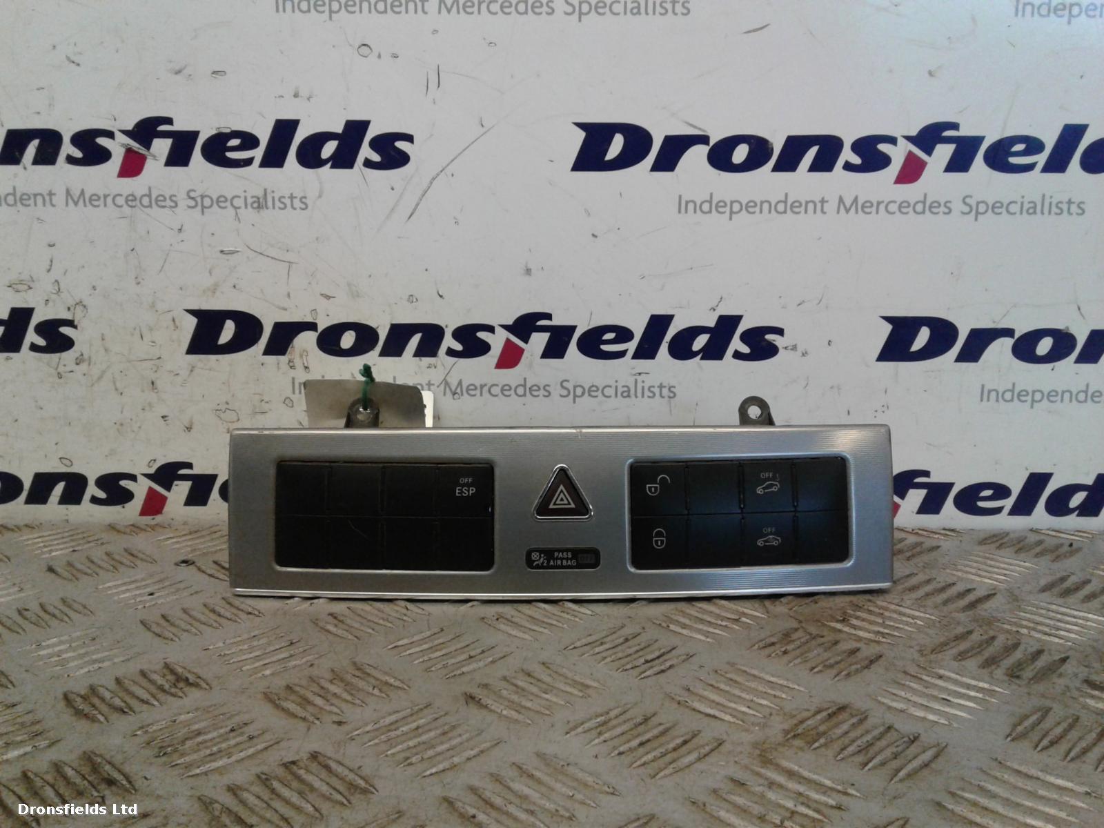 View Auto part Misc Switch Mercedes C Class 2006