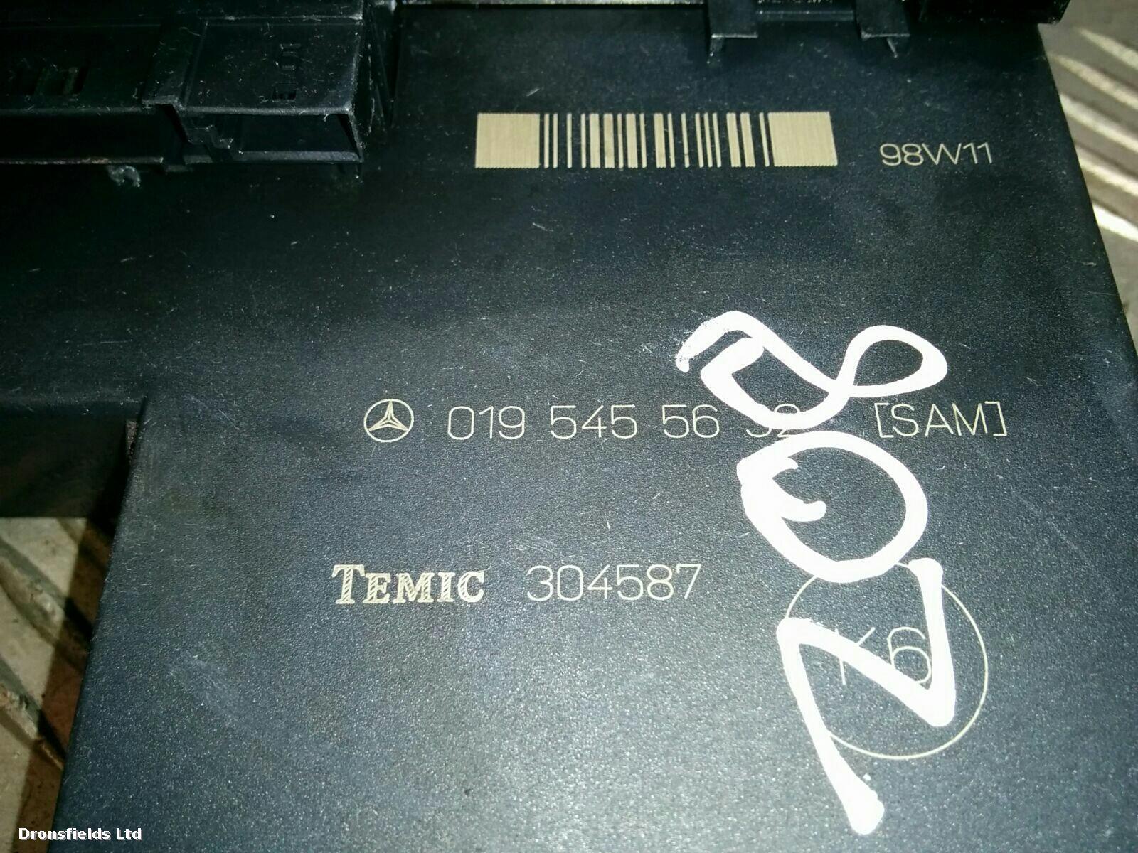 View Auto part Fuse Box Mercedes Clk 2002