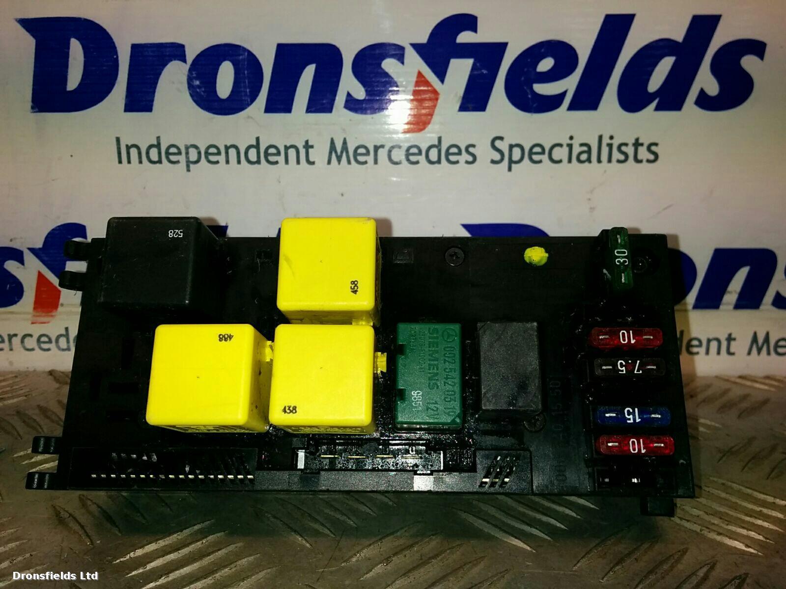 View Auto part Fuse Box Mercedes E Class 2000